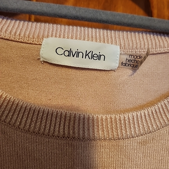 Calvin Klein Woman's Size L soft logo block designer knit sweater - Picture 2 of 9
